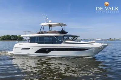 PRESTIGE X60 motor yacht for sale