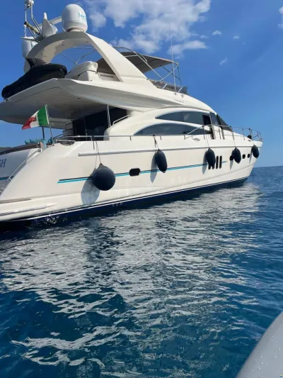 Princess 67 MOTORYACHT FLY