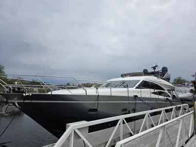 Princess 67
