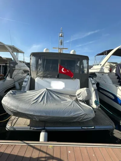 Princess V52 2013-Keen Seller