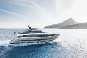 Princess Y95 95' Princess 2027