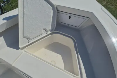 Pro-Line 190 Center Console 1996