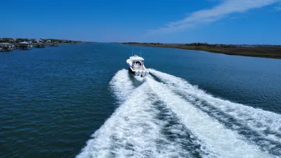Pursuit DC 266 Dual Console 2022