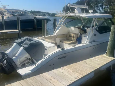 Pursuit DC 295 Dual Console 2020