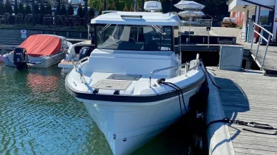 Quarken 27 Cabin