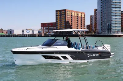 Quarken 27 T-Top