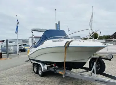 Quicksilver 555 WA Commander