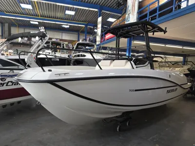Quicksilver 705 open
