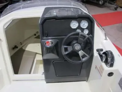 Quicksilver Activ 505 Cabin