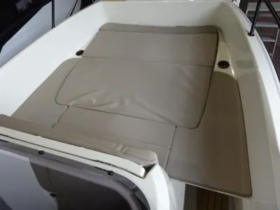 Quicksilver Activ 605 Open