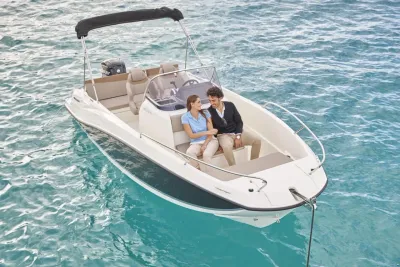 Quicksilver Activ 605 Open mit 115PS und Trailer