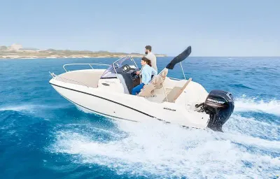Quicksilver Activ 605 Sundeck