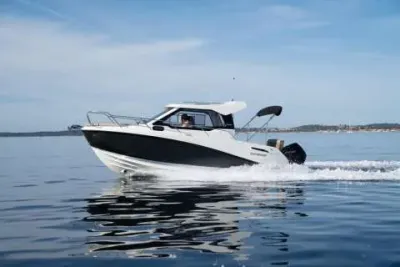 Quicksilver Activ 705 Weekend
