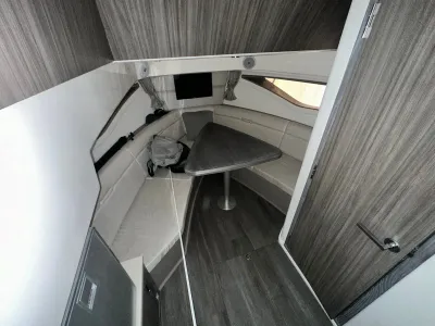 Rampage 33 Express 2005