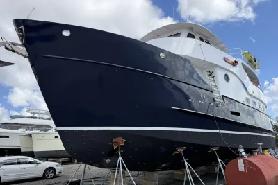Real Ships 61' Islander 1997