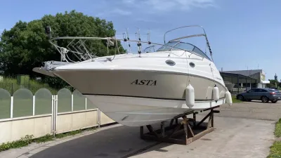 Regal 2665 Commodore