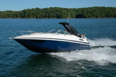 Regal 28 Express