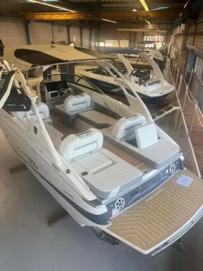 Regal LS4 Surf 2.0 Ultimate Hensa Edition