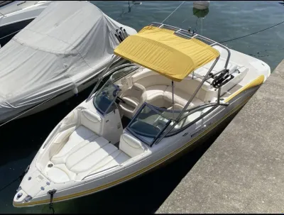 Rinker 226 Captiva BR
