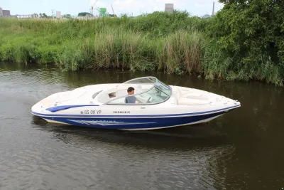 Rinker 226 Captiva