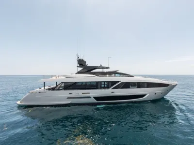Riva 110' Dolcevita 2023