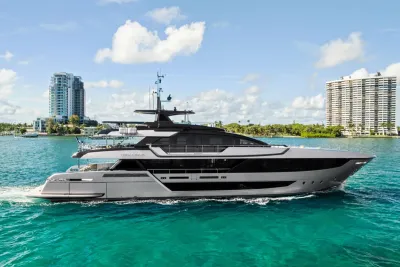 Riva 130' Bellissima 2025