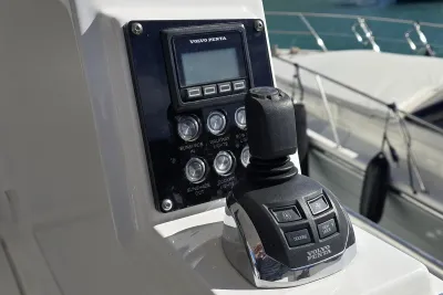 Riva 86' Domino 2010