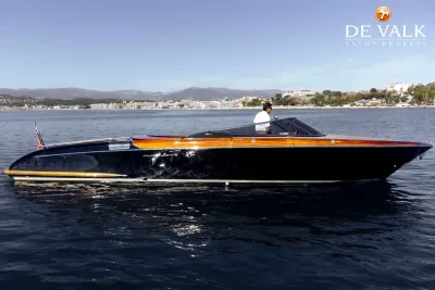 RIVA AQUARIVA CENTO motor yacht for sale
