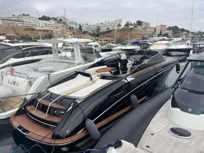 Riva rama Super 44