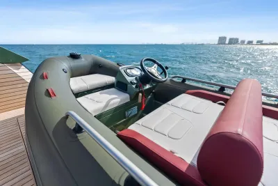 Riviera 72 Sports Motor Yacht 2025