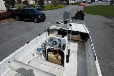 Robalo R207 Dual Console 2025