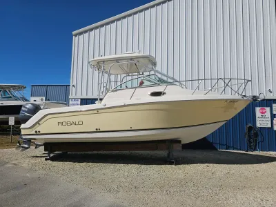 Robalo R265 Walkaround 2006