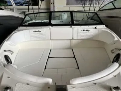 Sea Ray 210 SPOE