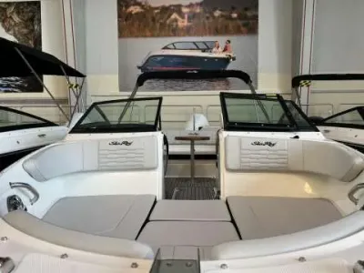 Sea Ray 210 SPX OB
