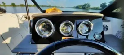 Sea Ray 210 SPXE Bowrider