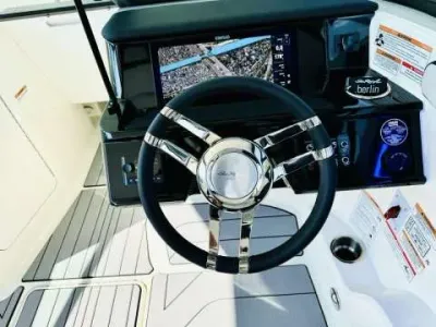 Sea Ray 210 SPXE SPN