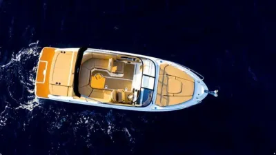 Sea Ray 250 SSE