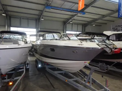 Sea Ray 250 SSE