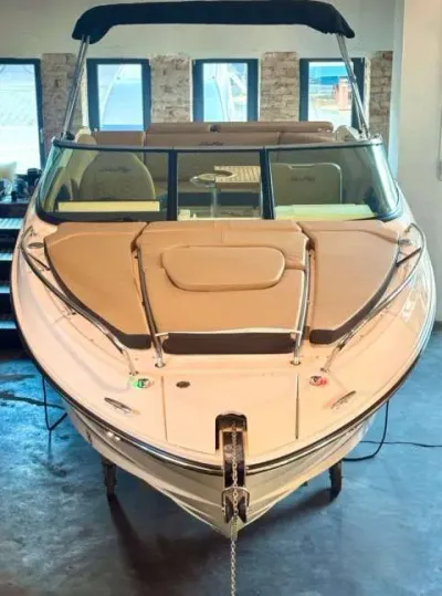 Sea Ray 250 SunSport