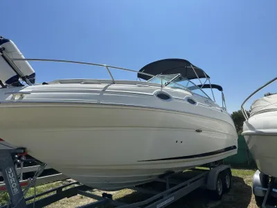 Sea Ray 255 Sundancer