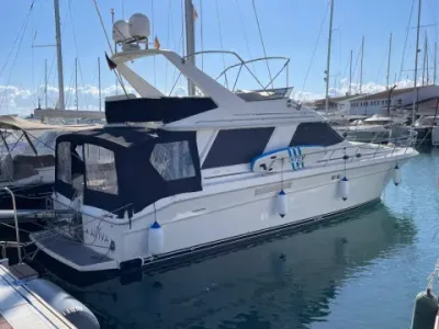 Sea Ray 500 Sedan
