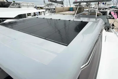 Sea Ray SDX 250 2025