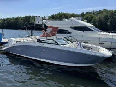 Sea Ray SDX 270 Outboard