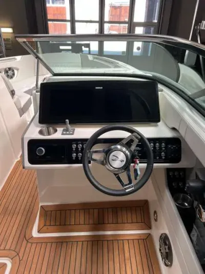 Sea Ray SLX 280