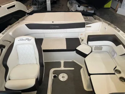 Sea Ray SPX 190 IB