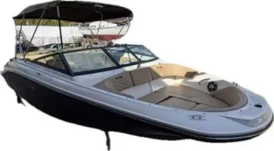 Sea Ray SPX 210