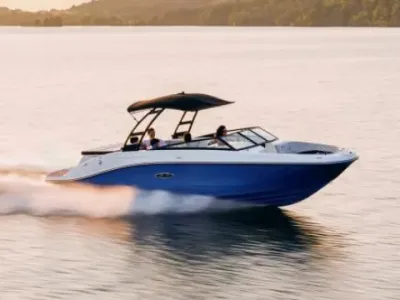 Sea Ray SPX 230 Europe