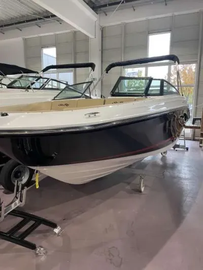 Sea Ray Spx230