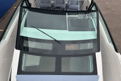 Sea Ray Sundancer 310 2010