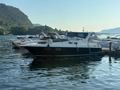 Sealine 328